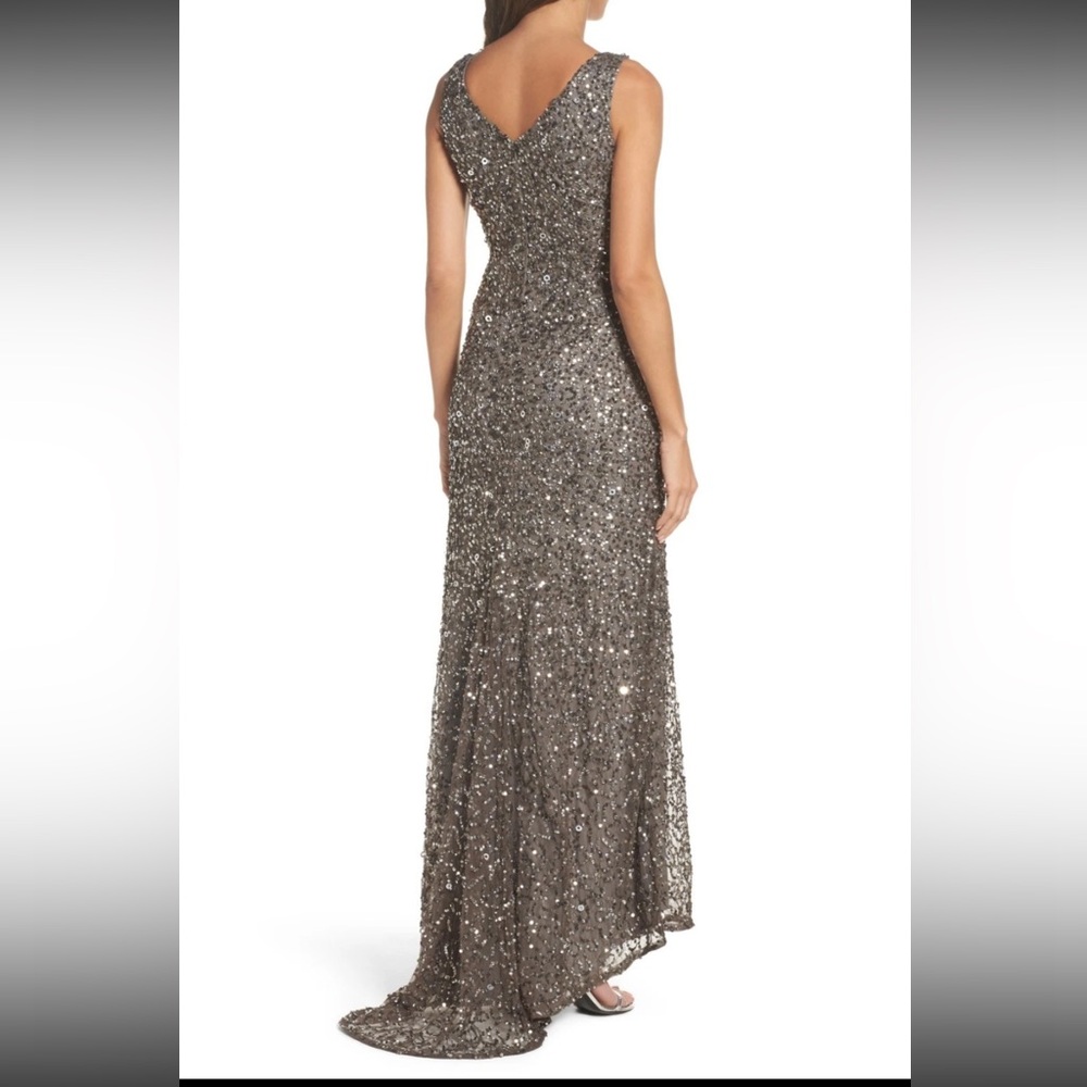 Adrianna Papell Grey/Gray/Lead/Silver Sequin Gown with Train 14P/14